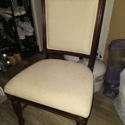 Broyhill Dining Chair
