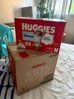 Huggies Newborn Diapers Bundle – 264 Count