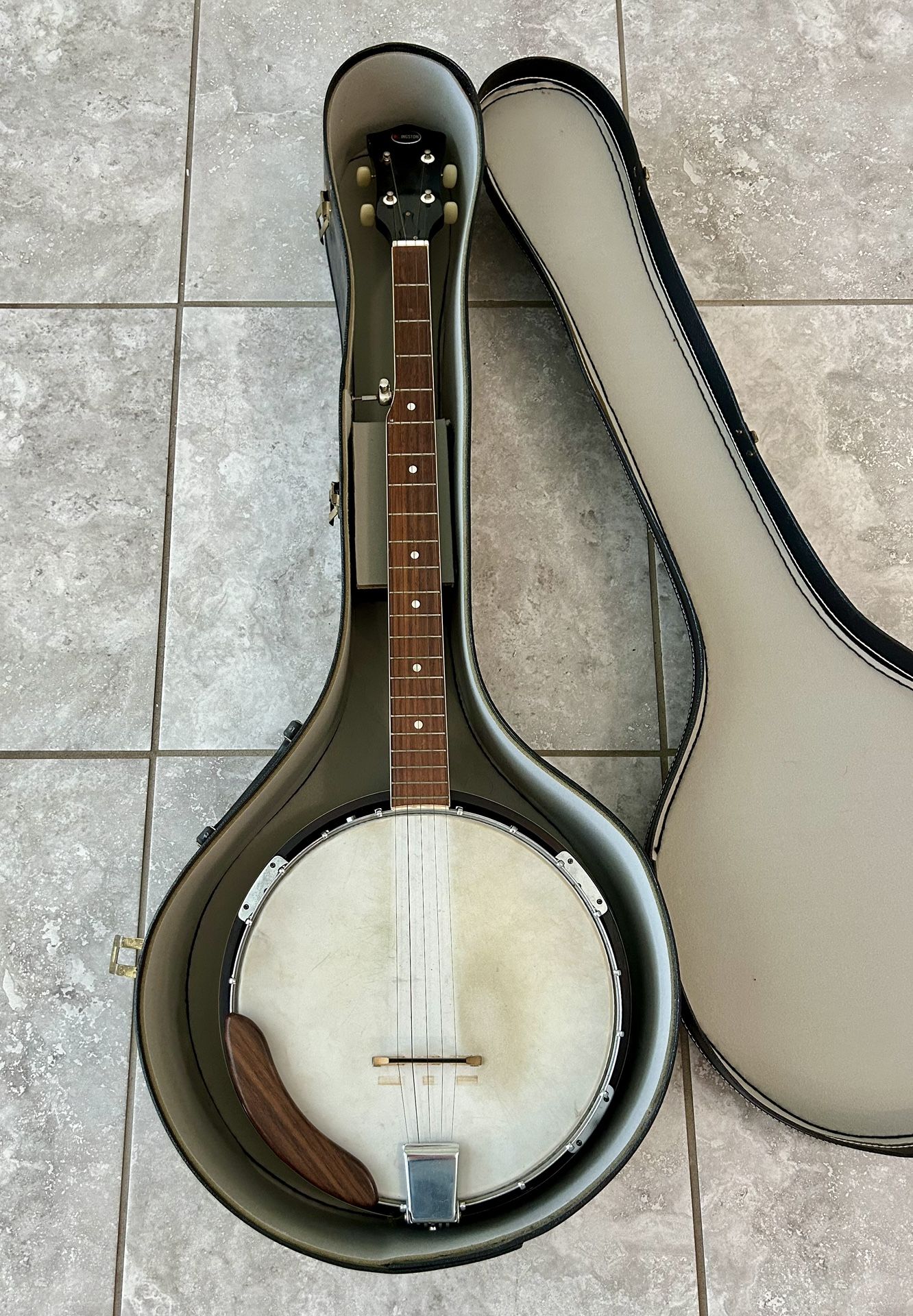 Vintage Kingston 5-String Banjo + Hard Case