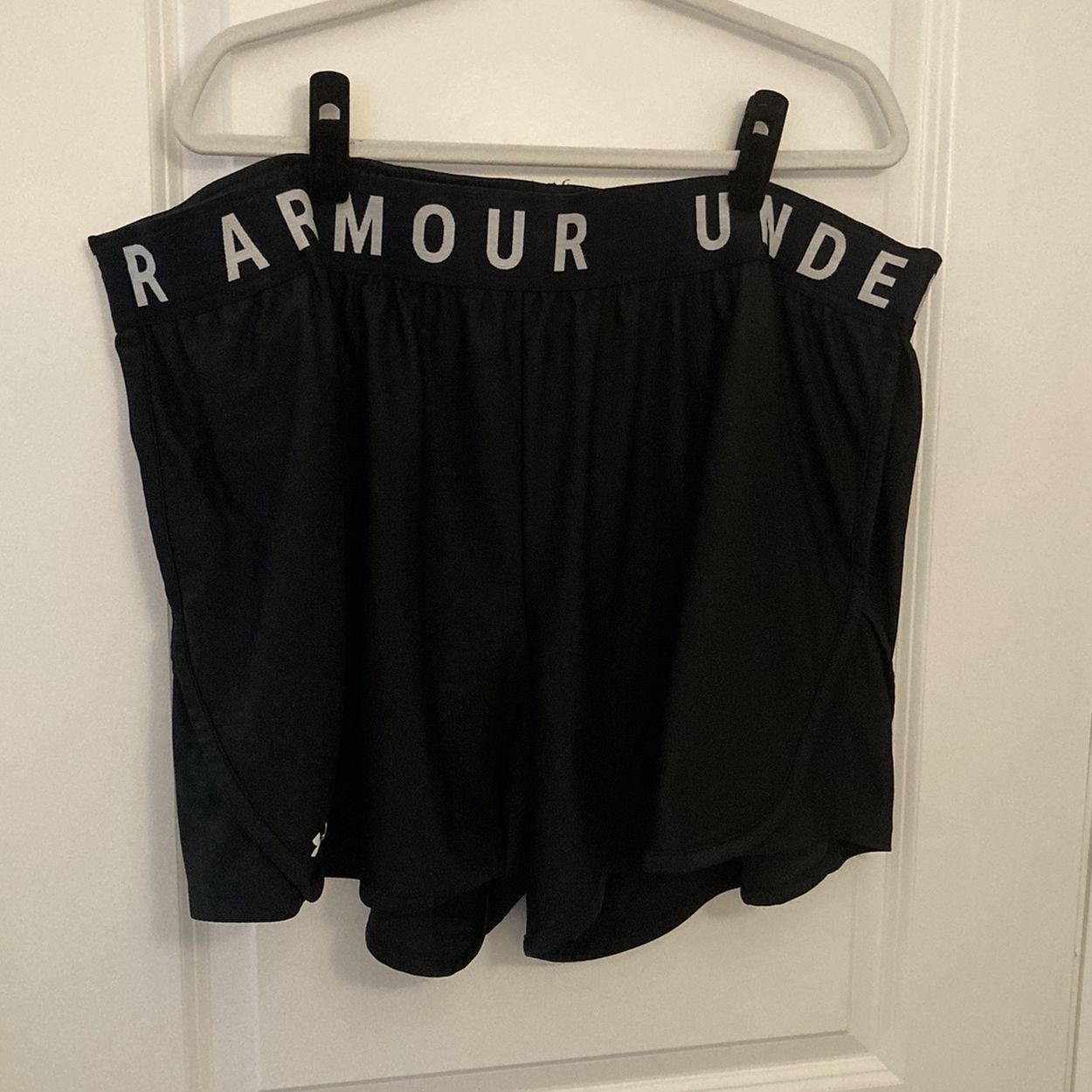 Under Armour 5” active Shorts