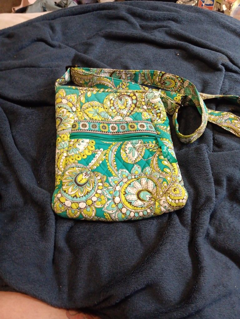 Vera Bradley Crossbody Purse Handbag Paisley Adjustable Turquoise Quilted