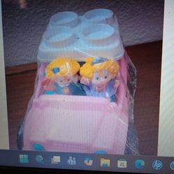 Fisher-Price little people pink SUV with 2 FPLP