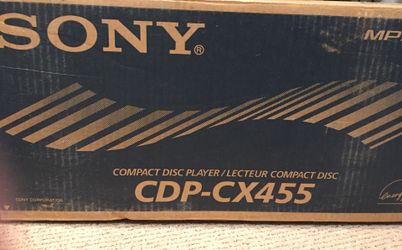 Sony CDP-CX455 BRAND NEW IN BOX .400 disc mega storage CD changer