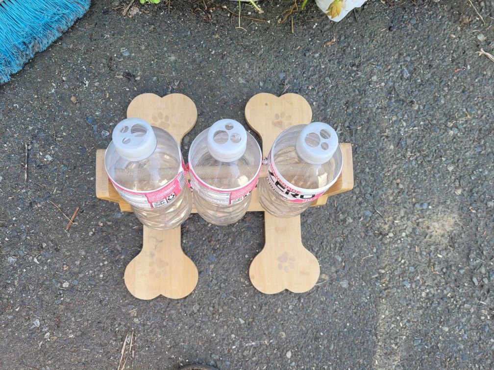 Free Dog Spinning Treat Dispenser