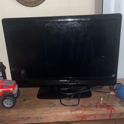 32 INCH PHILLIPS TV