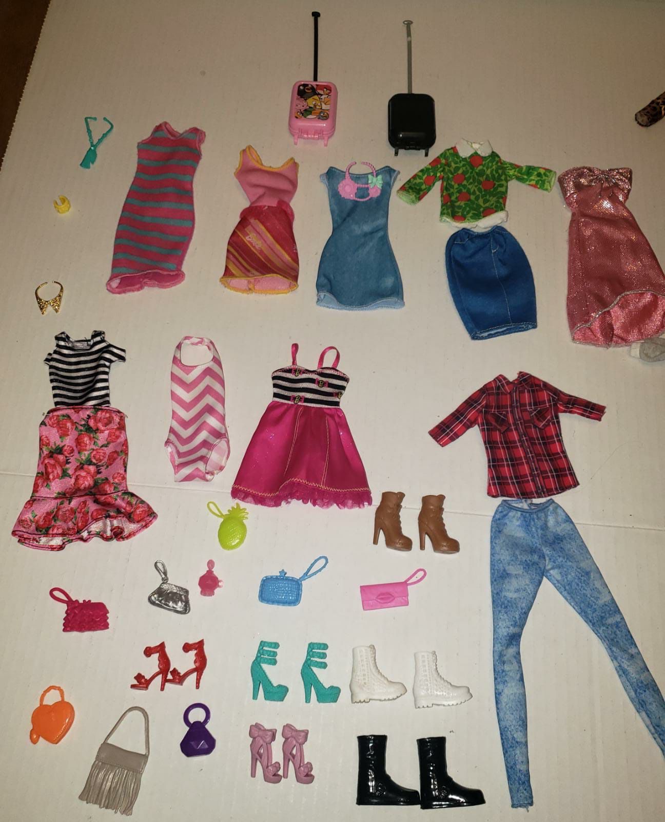 Barbie doll clothes lot