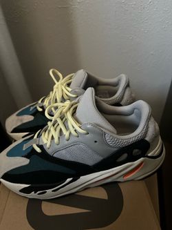 Yeezy 700