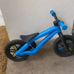 Chilla Fish Kids Adjustable Strider Bike 
