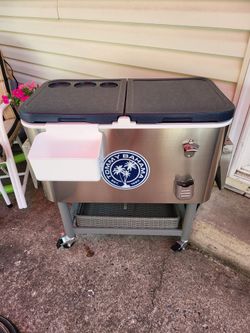 Tommy Bahama cooler