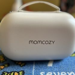 Momcozy S12 Wearable Breast pump & Bag