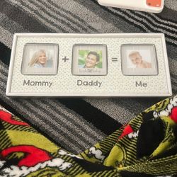 Mommy+ Daddy = Baby Photo Frame  