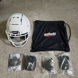 F7 2.0 COLLEGIATE HELMET