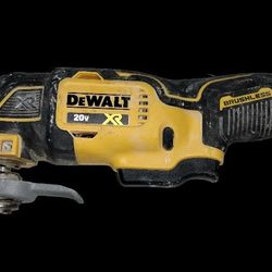 Dewalt 20v MAX Tool Combo W. Battery 