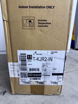 Tankless hot water heater