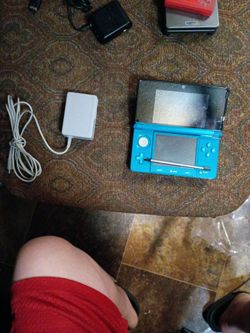 Nintendo 3ds light blue