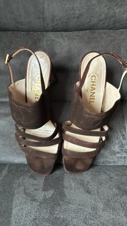 Channel heels