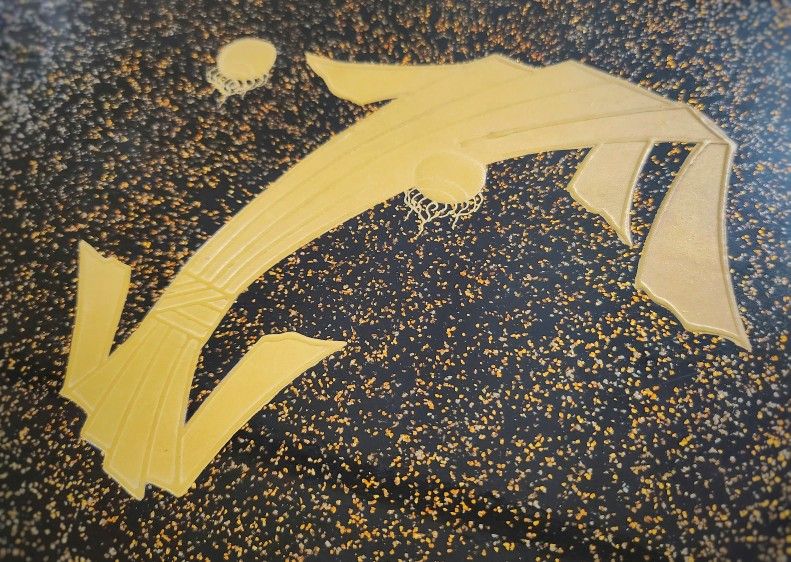 Antique Maki e Jūbako Lacquered 5 Tier Food Box with Storage Case (c. 1810s)