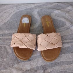 Iynx braided sandals size 10 for women