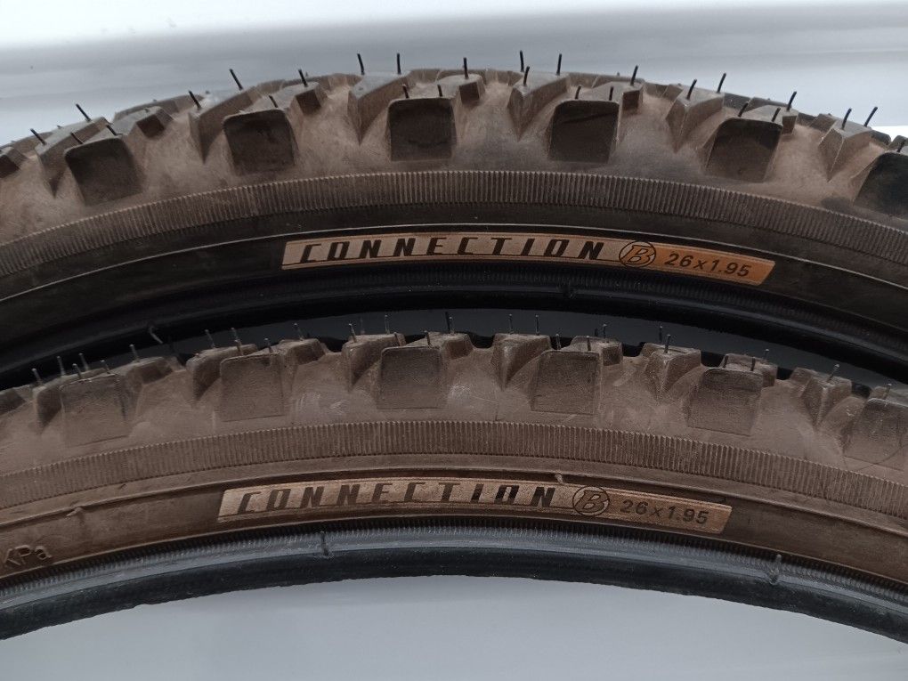 MTB / mountain bike tires, 26er / 26" x 1.95", two pairs available
