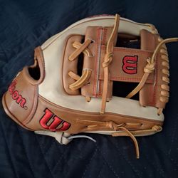 Wilson A2000 Pro Stock 1786 11.5 in. Infielder glove