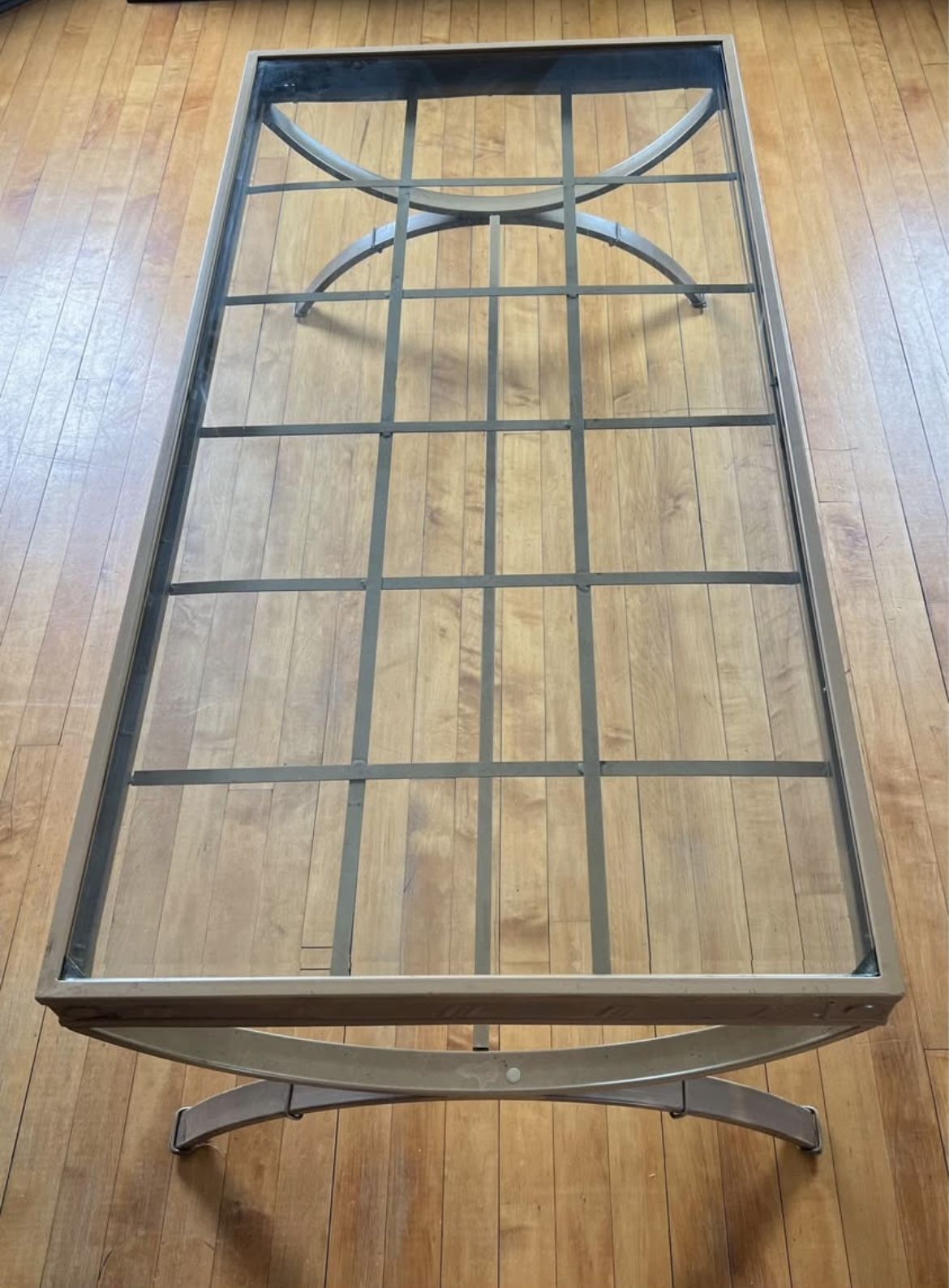 Set of three coffee tables
