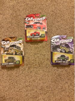 Hot Wheels Car Tuned Set