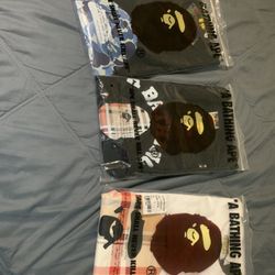  BAPE & Burberry T-Shirt Bundle – 3 Brand New Shirts (S/M/L) 