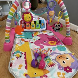 Kick And Play Baby Playmat