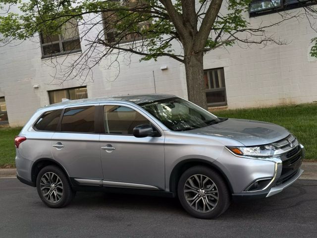 2017 Mitsubishi Outlander