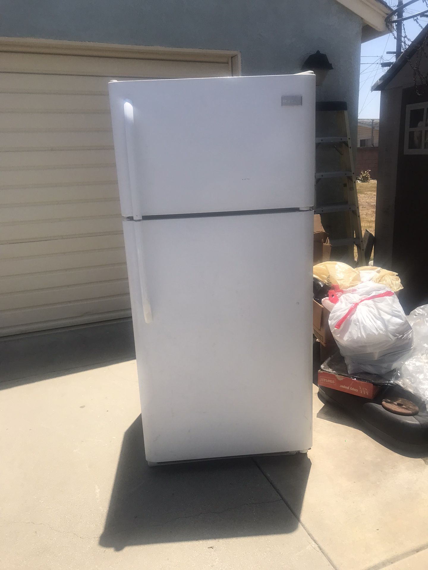 Refrigerator