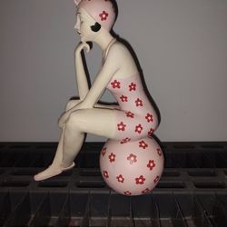 Bathing Beauty Figurine