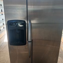 Maytag Refrigerator 