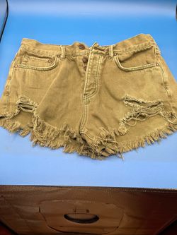 We the Free twenty-nine women’s green short size 29