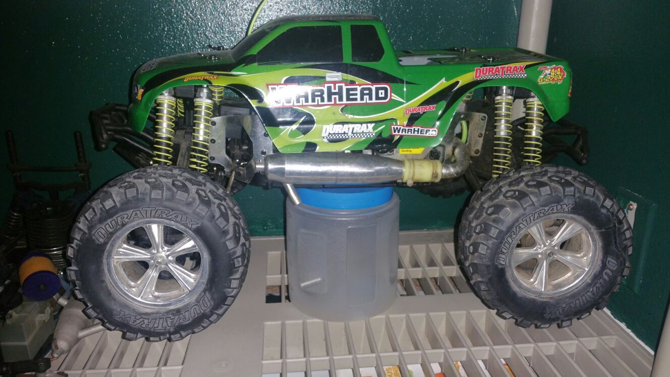 Duratrax warhead nitro monster truck