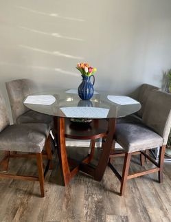 5-Piece Counter-Height Glass Dining Set – Table & 4 Chairs