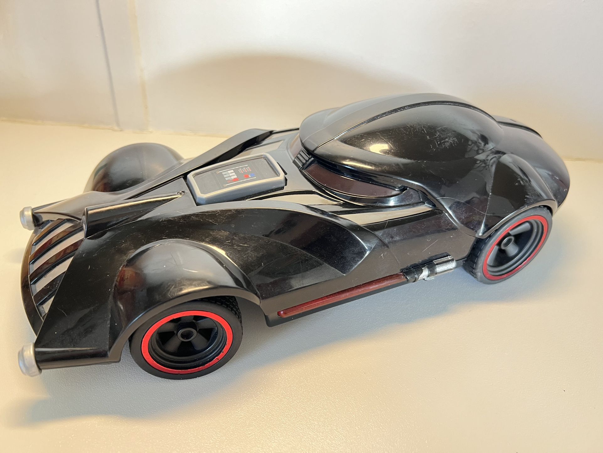 Hot Wheel Star Wars Rogue No Remote Control Darth Vader With light and sound