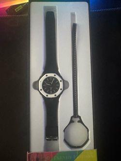 Black and White Analog Watch with Extra Strap