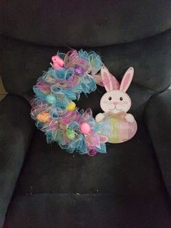 A beautiful Easter reef that lights up