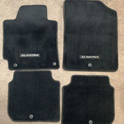 2014-2016 Hyundai Elantra OEM carpeted Floor Mats 