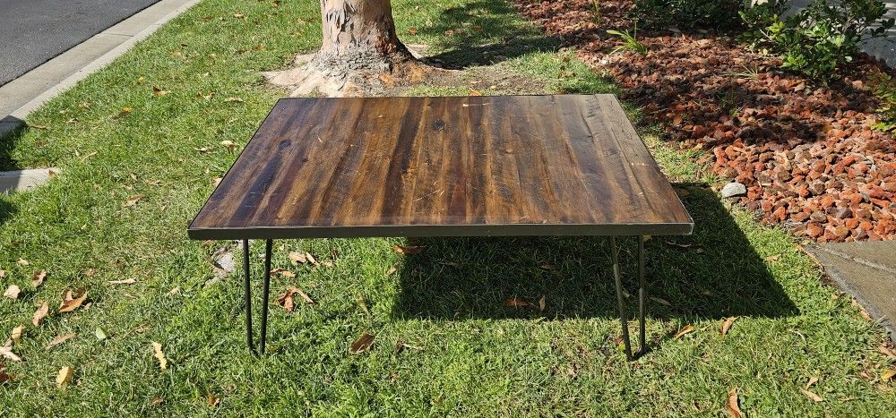 Coffee Table 