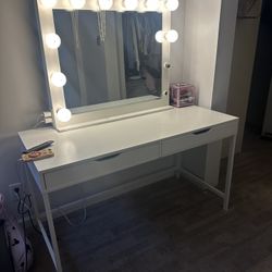 Makeup Vanity 