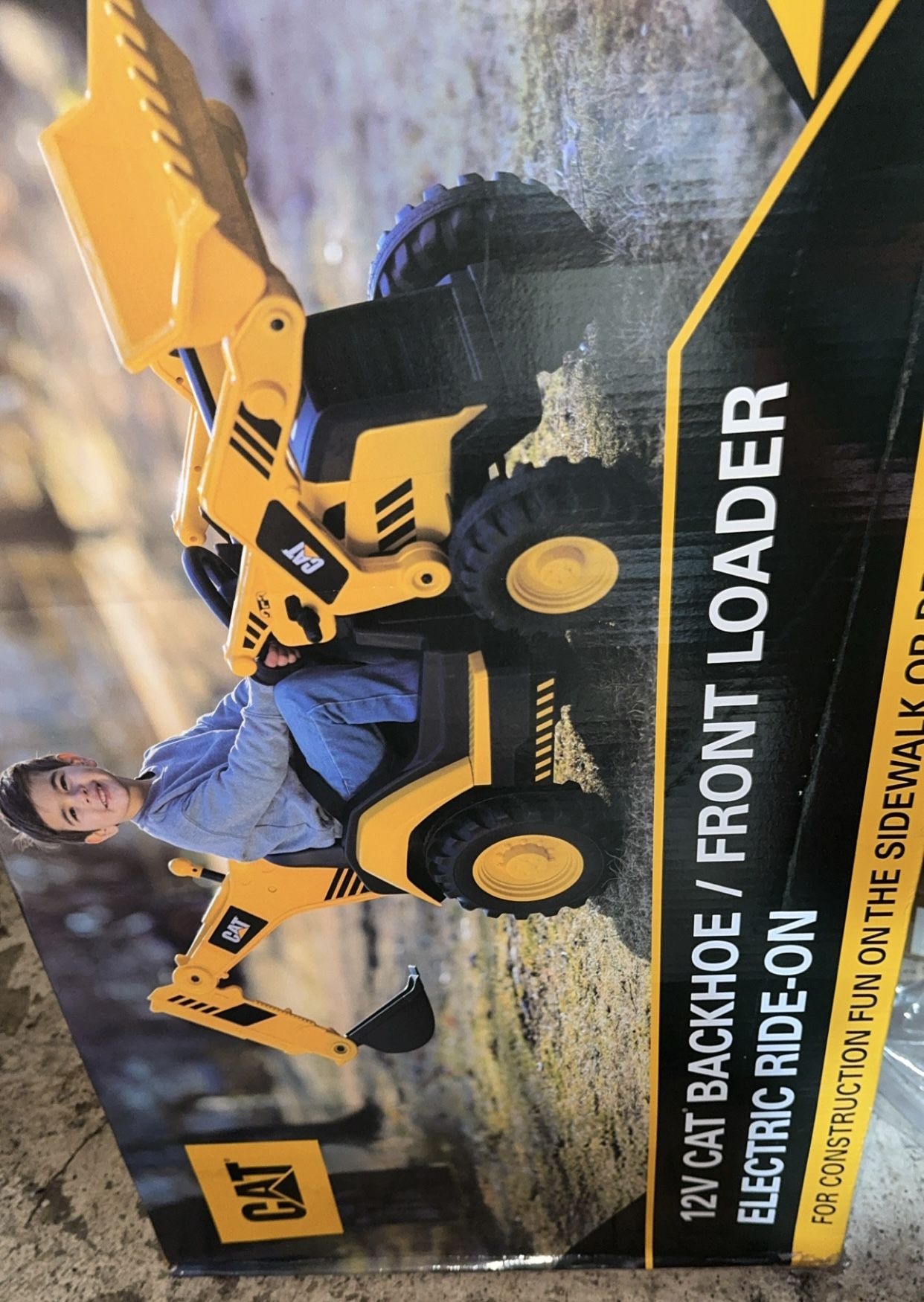 New In Box 12v CAT TOY