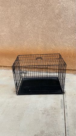 Black Wire Dog kennel Crate with Tray