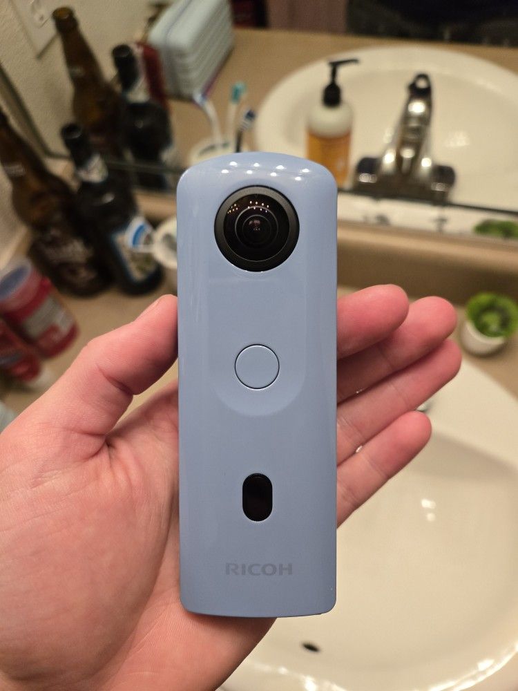 Ricoh Theta Sc2