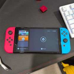 NINTENDO SWITCH OLED