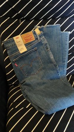 Levi's 711 skinny jeans