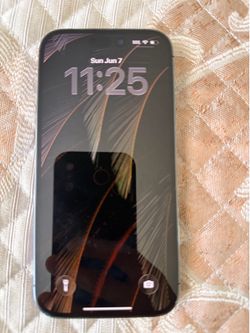 Unlocked iPhone 14 Pro purple