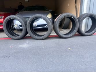 4 brand new tires size 2 = 245/ 45 20 and the other 2 = 275/ 40 20
