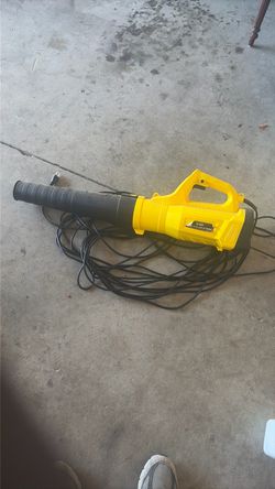 Leaf blower