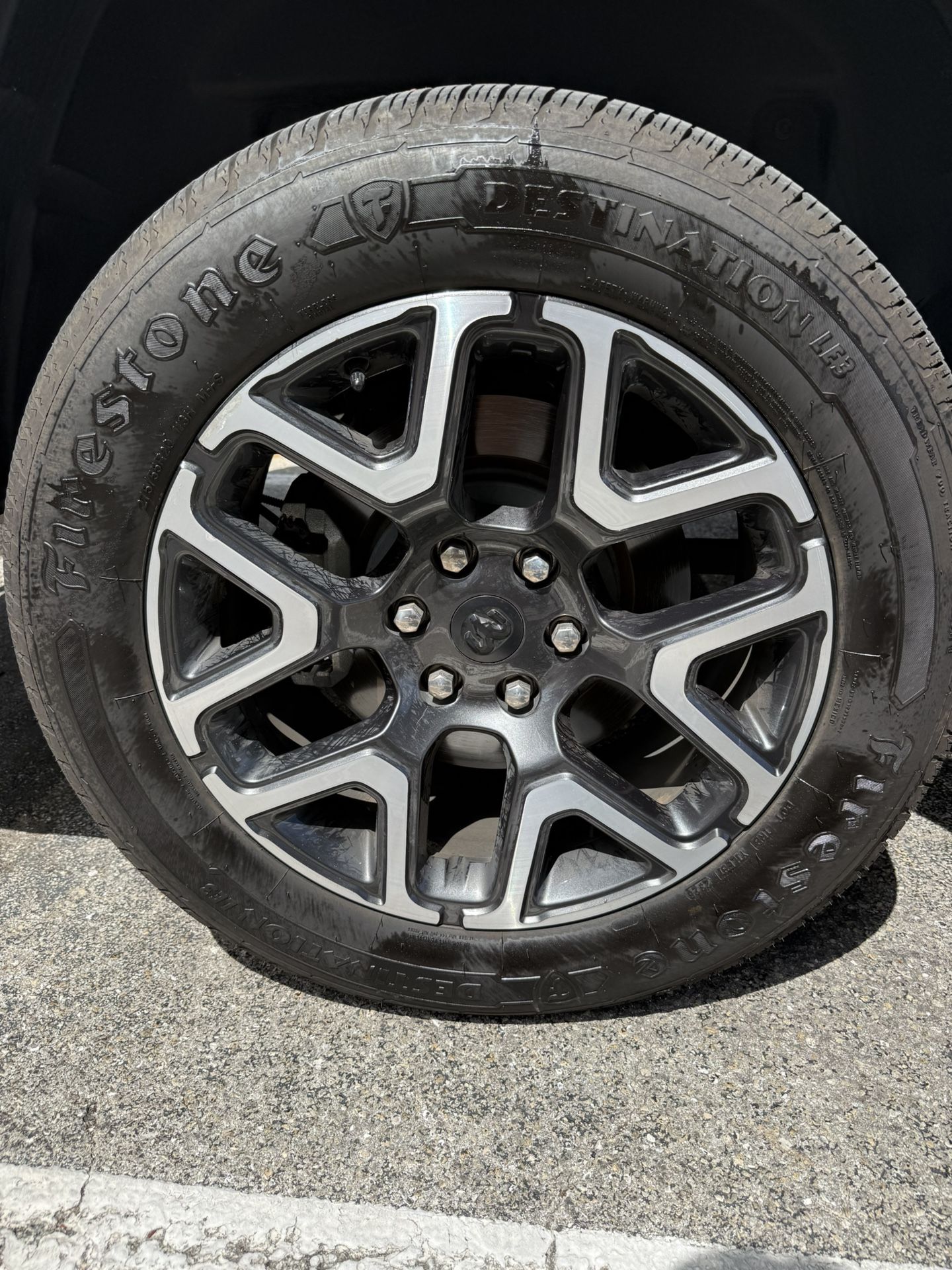 Four 275-55 R20 Used Tires